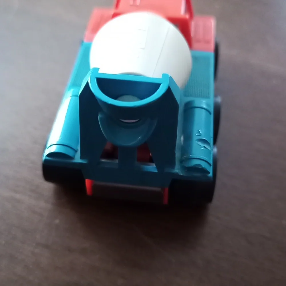 Vintage 1970s TONKA TOTES Cement Truck